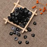 100pcs/bag Triangle Nose for DIY Doll Girl DIY Toys Bear Crafts Plastic Toy Safety Noses Crafts Making Puppet Accessories Parts 1