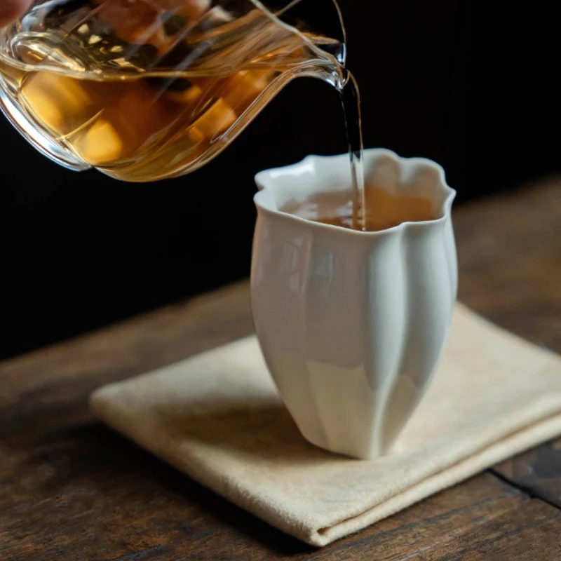 Antique Plain White Lotus Teacup Ancient Plant Ash Petal Smelling Cup Household Tea Ceremony Craft main single cup ceramic tea