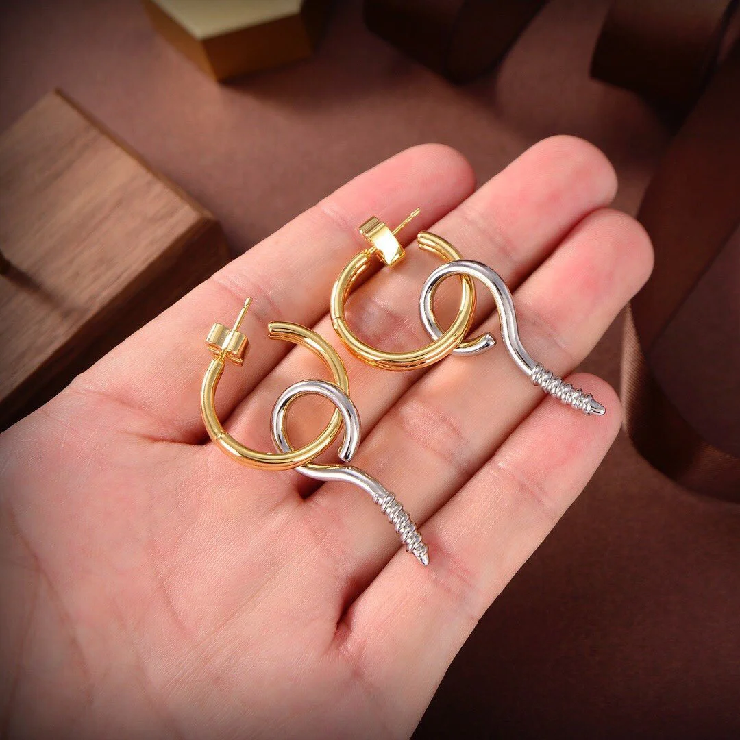 2022 Brand Trend Screw Earring Counter Consistent Brass Plating Dating Daily Wear Versatile Exquisite Banquet