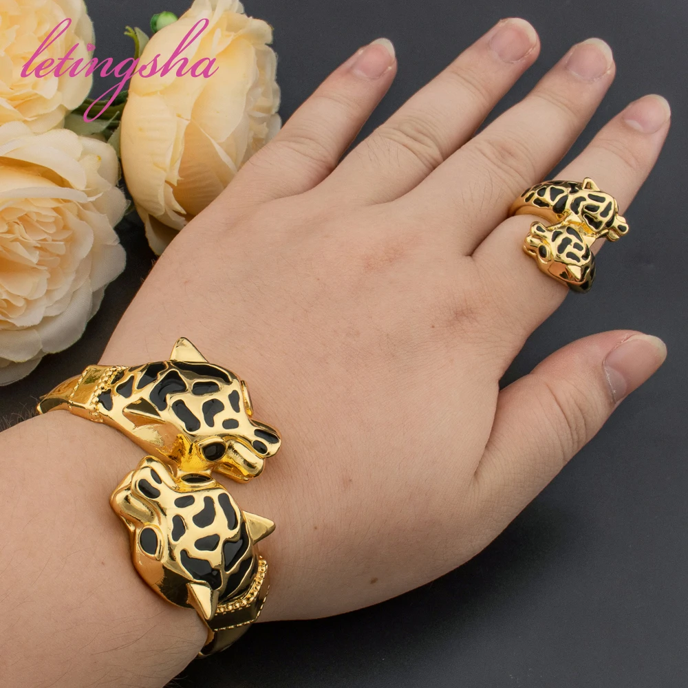 Gold Plated Leopard Bangles For Banquet Party Fashion Adjustable Ring 2pcs Jewelry Sets For Women Dubai Jewelry Accessories 2
