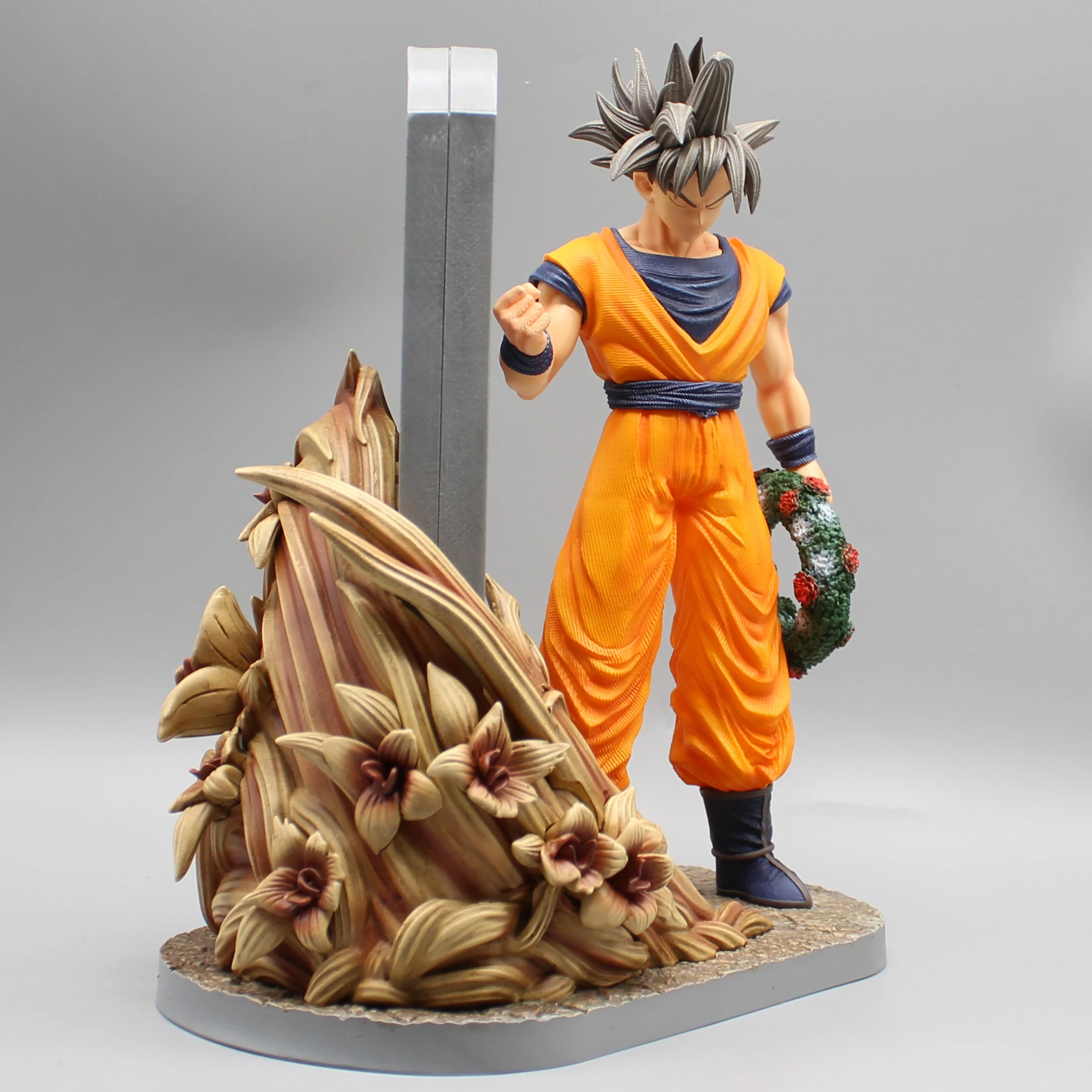 Figurine Dragon Ball Tombe Akira Toriyama