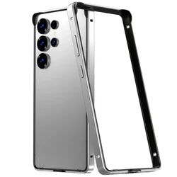 Premium Aluminium Alloy Shockproof Phone Cover with Soft TPU Corners and Metal Frame - Galaxy S26+ (Silver)