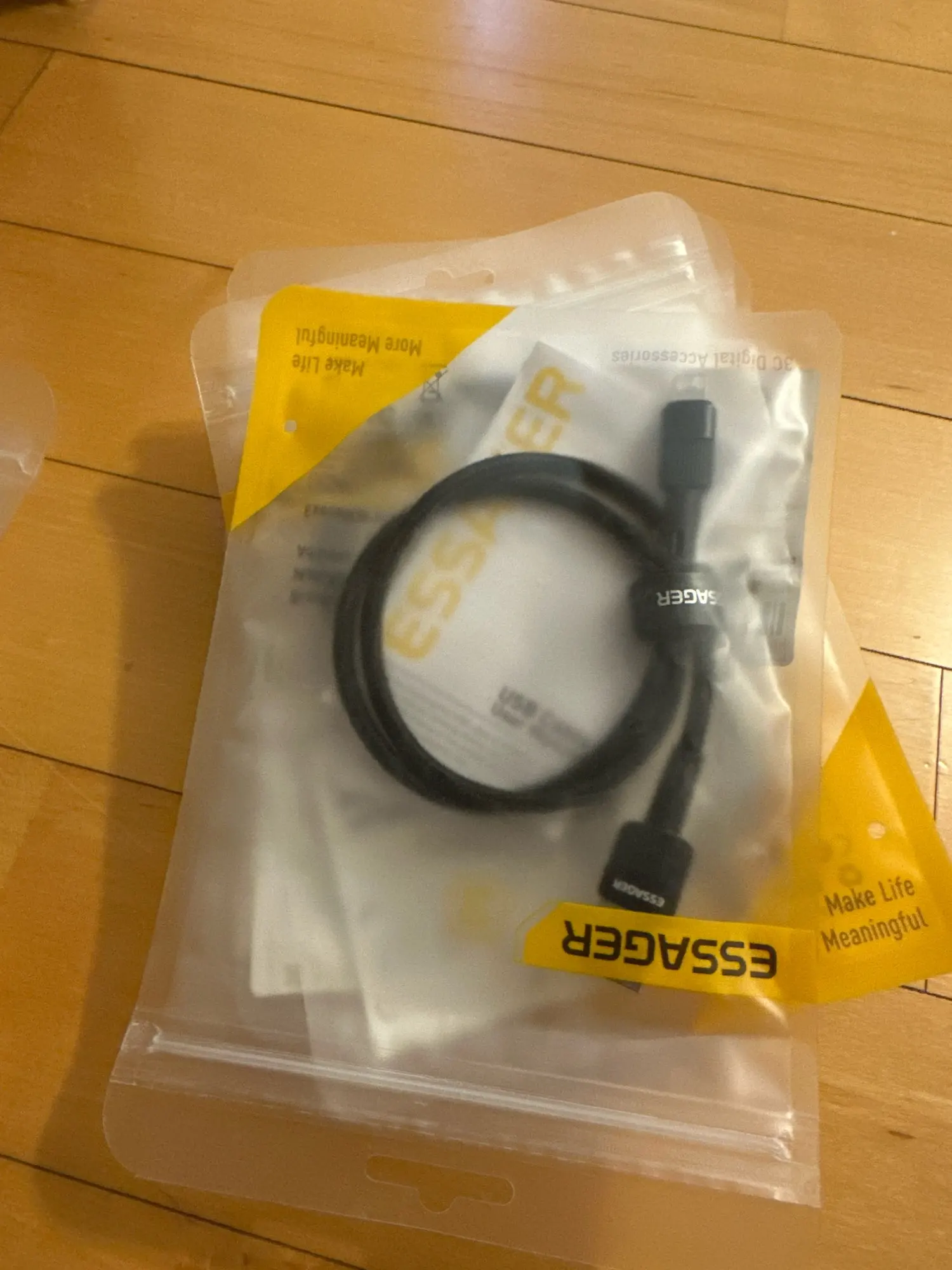 Essager Fast Charging For iPhone Usb Cable 11 12 13 Pro Max Mini Xs Xr X SE 8 7 6 Plus 6s 5 5s 2.4A Wire For iPhone Charger Cord photo review