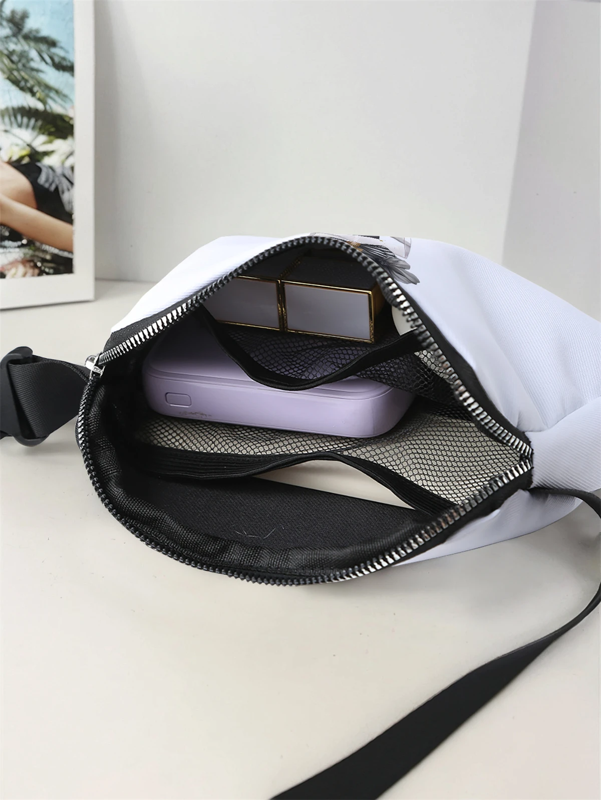 1-piece set, stylish adjustable crossbody bag, neutral sports waist bag, suitable for running