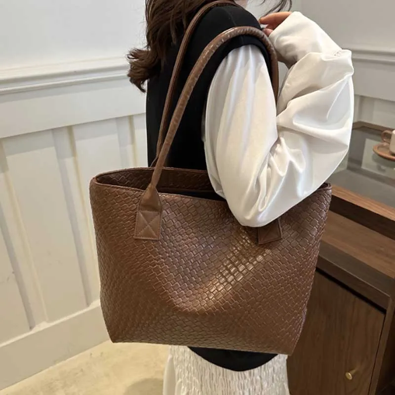 New Luxury Women's Tote Bags Large Capacity Crocodile Pattern Handbags Daily Commuting Shoulder Bag Clutch Purse Bolso Mujer