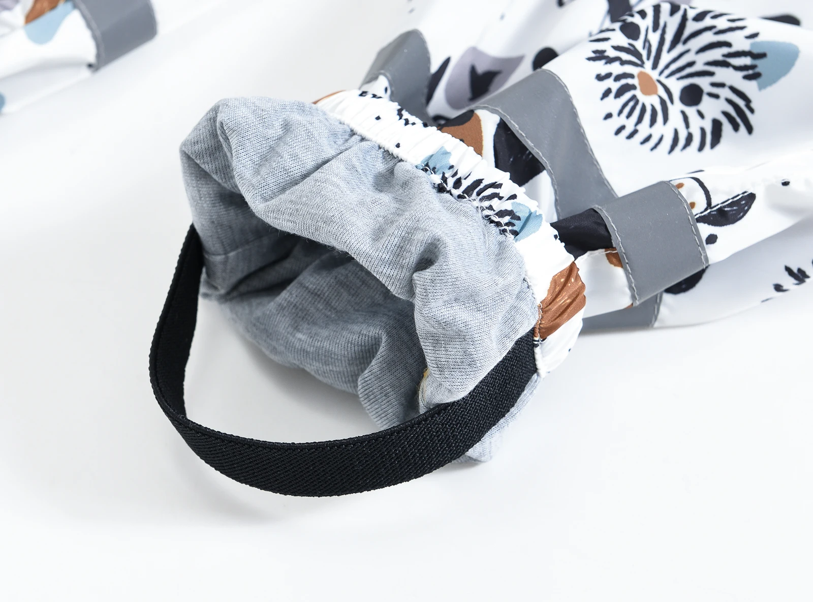 Adorable Kids Rain Pants: Cute & Stylish Graphic Overalls - The Perfect Casual Jumpsuit
