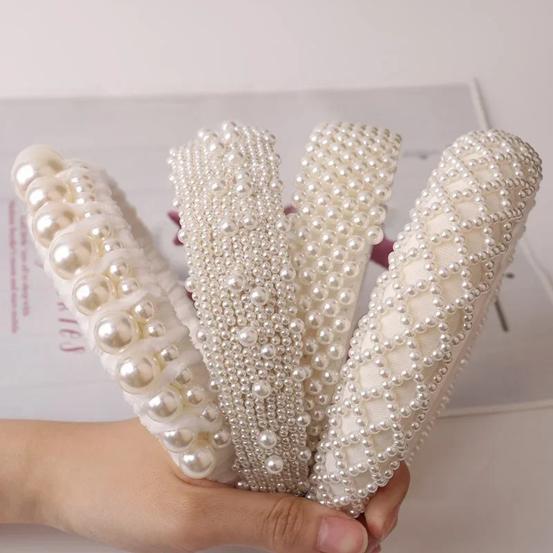 Neue Frauen Mode Retro Perle Stirnbänder Exquisite Haar Zubehör für Frauen Hände Mädchen Haar Zubehör Mode Geschenke