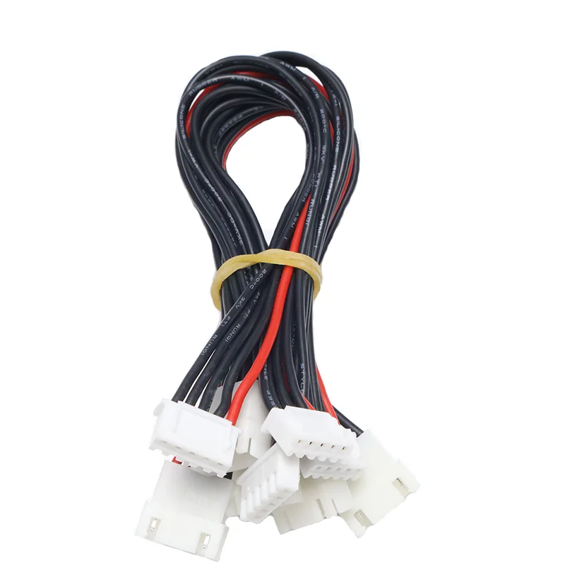 Lot de 5 câbles équilibreur LiPo 30cm pour batteries RC, vue d'ensemble sur fond neutre