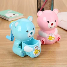 

1 PCs Bear Hand-Cranking Pencil Sharpener Cartoon Student Pencil Shapper