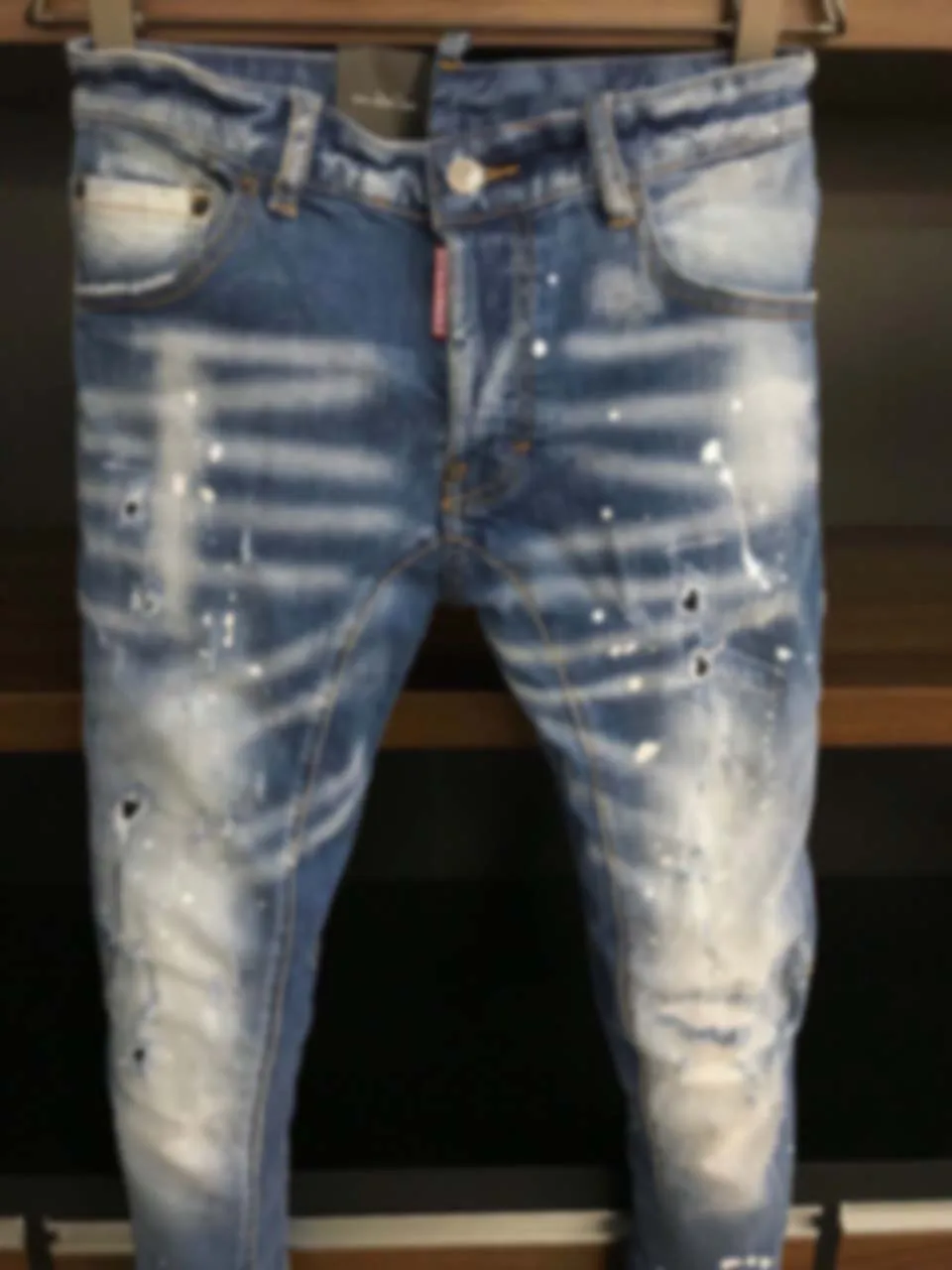2024 Autumn/Winter New D2 Jeans for Men's Trendy Men's Washed and Worn Hole Patches Embroidered 3D Cutting Small Feet Blue
