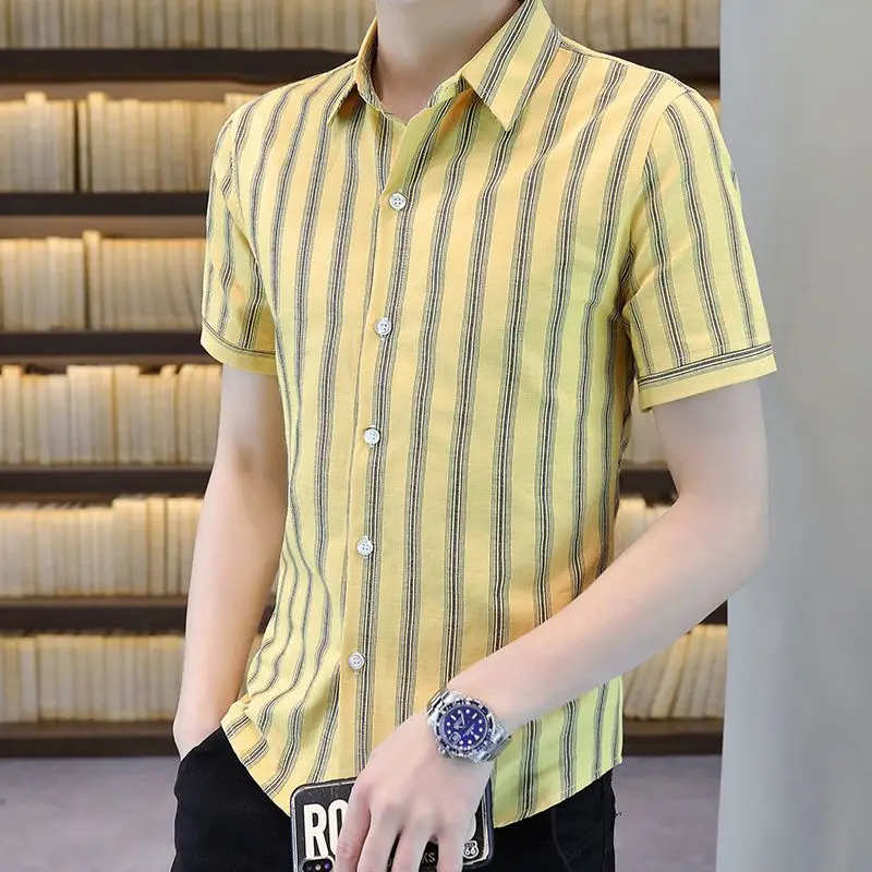 thumbnail image 1 of Camisas y blusas de manga corta con estampado para hombre de negocios, de algodón y seda con estampado de lunares, baratas, nuevas en Asia, ropa S, 1 of 5