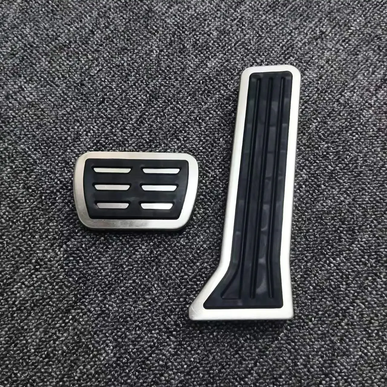 Car Pedals Stainless Steel Pedal Cover For Xpeng G6 Stainless steel Accelerator brake pedal Interior modification Accelerator brake antiskid Foot pedal Accessories