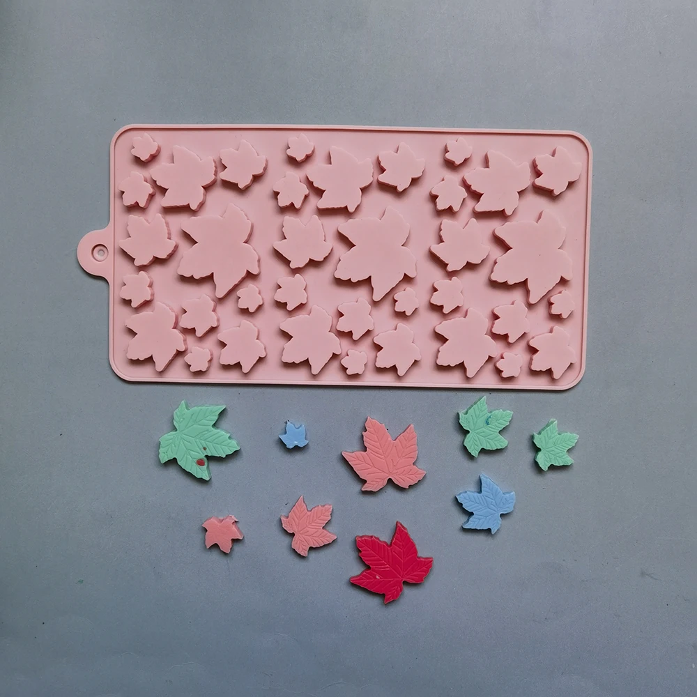 

Maple Leaf 3D Silicone Mold Chocolate Candy Fondant Cake Decorating Tools Cupcake Molds Kitchen Bakeware