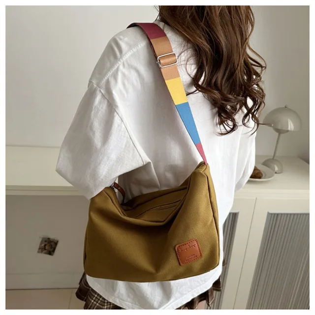 Sac à bandoulière grande capacité pour femme, style coréen 2026, tendance, unique, élégant, couleur unie, sac fourre-tout de boutique 1