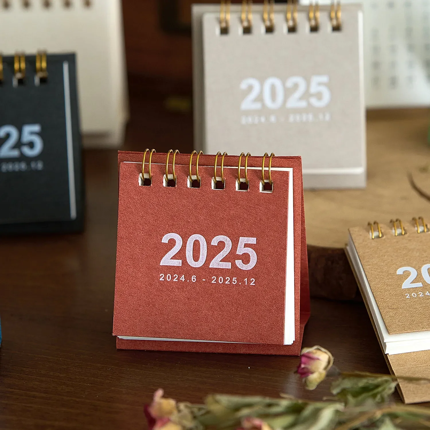 Desk Calendar Pocket Portable Punch Plan Desktop Decoration