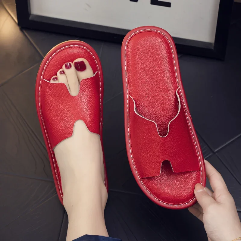 Cow Leather Summer anti-odorant Indoor Slippers for men and women non-skip soft mute genuine leather couple's home slippers