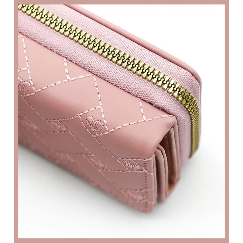 Embroidered Love Heart Short Wallet - Large Capacity Zipper Coin Purse with Multi-Card Slots,Minimalist Fashion Wallet for Women