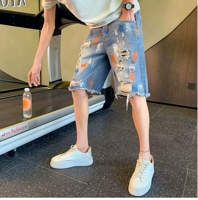 

Graffiti Men Street Denim Shorts Korean Version Trend Straight Knee-length Five-point Pants Ripped Hole Loose Jeans Shorts Male