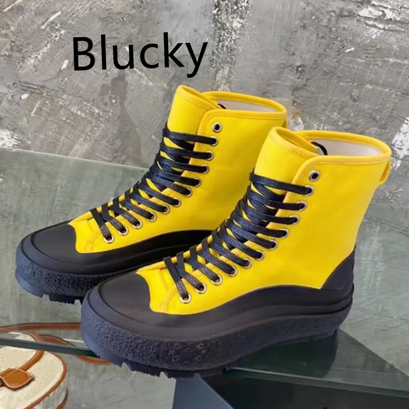 

2023 New Canvas Color Matching Women's High Top Round Head Lace up Short Boots Women's Comfortable, Casual, and Fashionable Flat