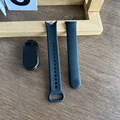 03 black