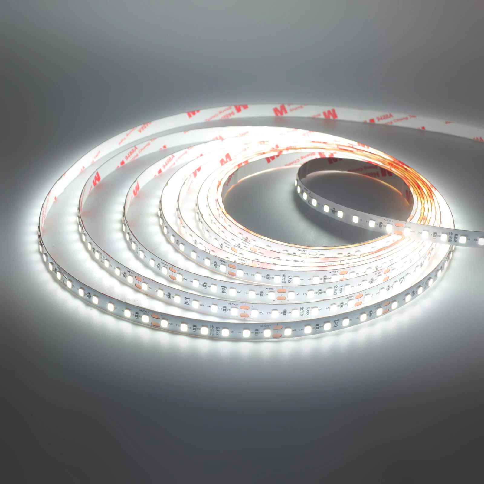 ตัวเลือกสินค้า LED Strip ยืดหยุ่น ตกแต่งบ้าน ปรับแสงได้