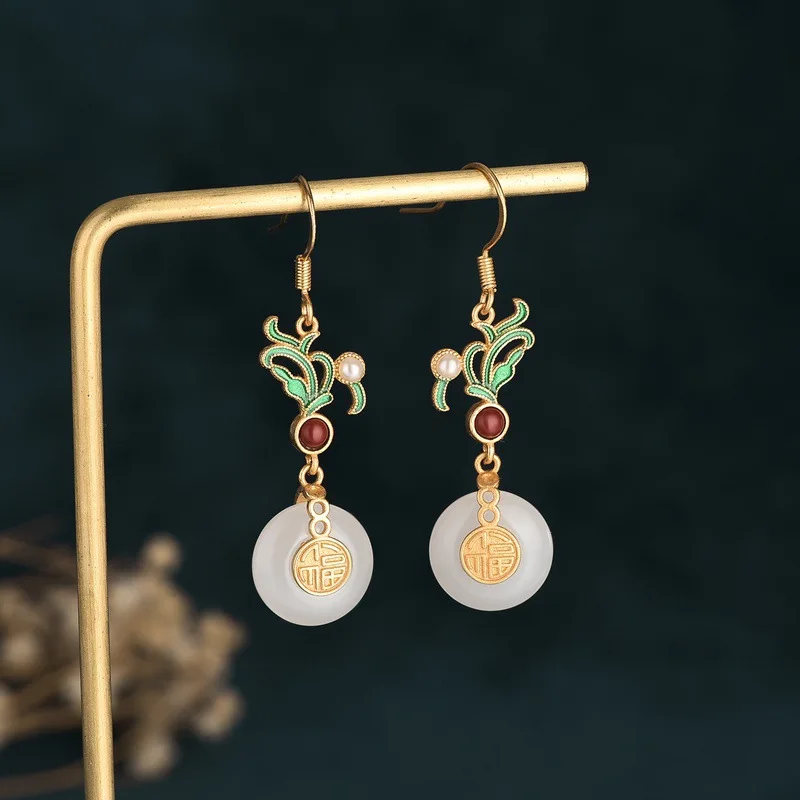 

Fashion Court Retro Design Enamel Cloisonne Imitation Jade Earrings for Women Classical Fairy Banquet Earrings Party Earrings