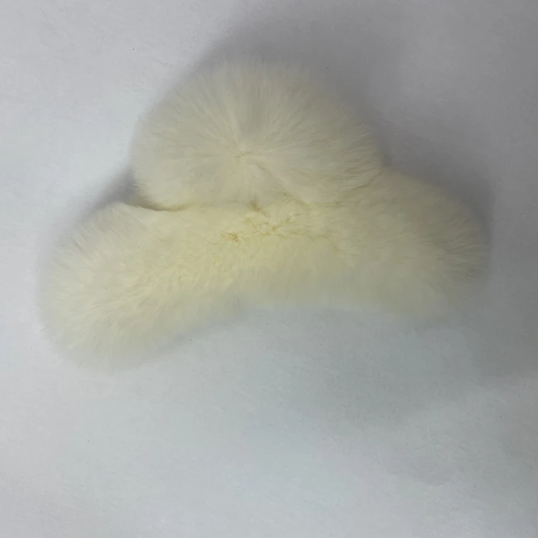 Off-white (shark clip)