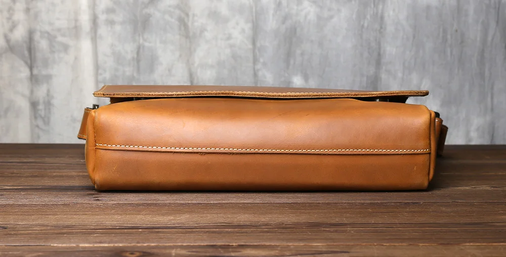 Retro Herren Echtleder Umhängetasche aus Rindsleder im Cross-Style mit Großer Kapazität Lässige Messenger-Tasche – Detail 8