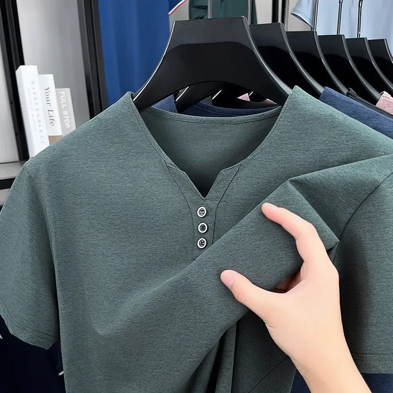 PlatiNum Men's V-Neck T-shirt Styling Example 2