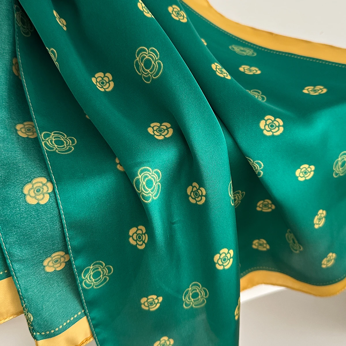 NEW Fashion Summer Dress With Big Scarf Dubai Turkey Kaftan Muslim Loose Abaya Women African Casual Little Flower Shawl Robe