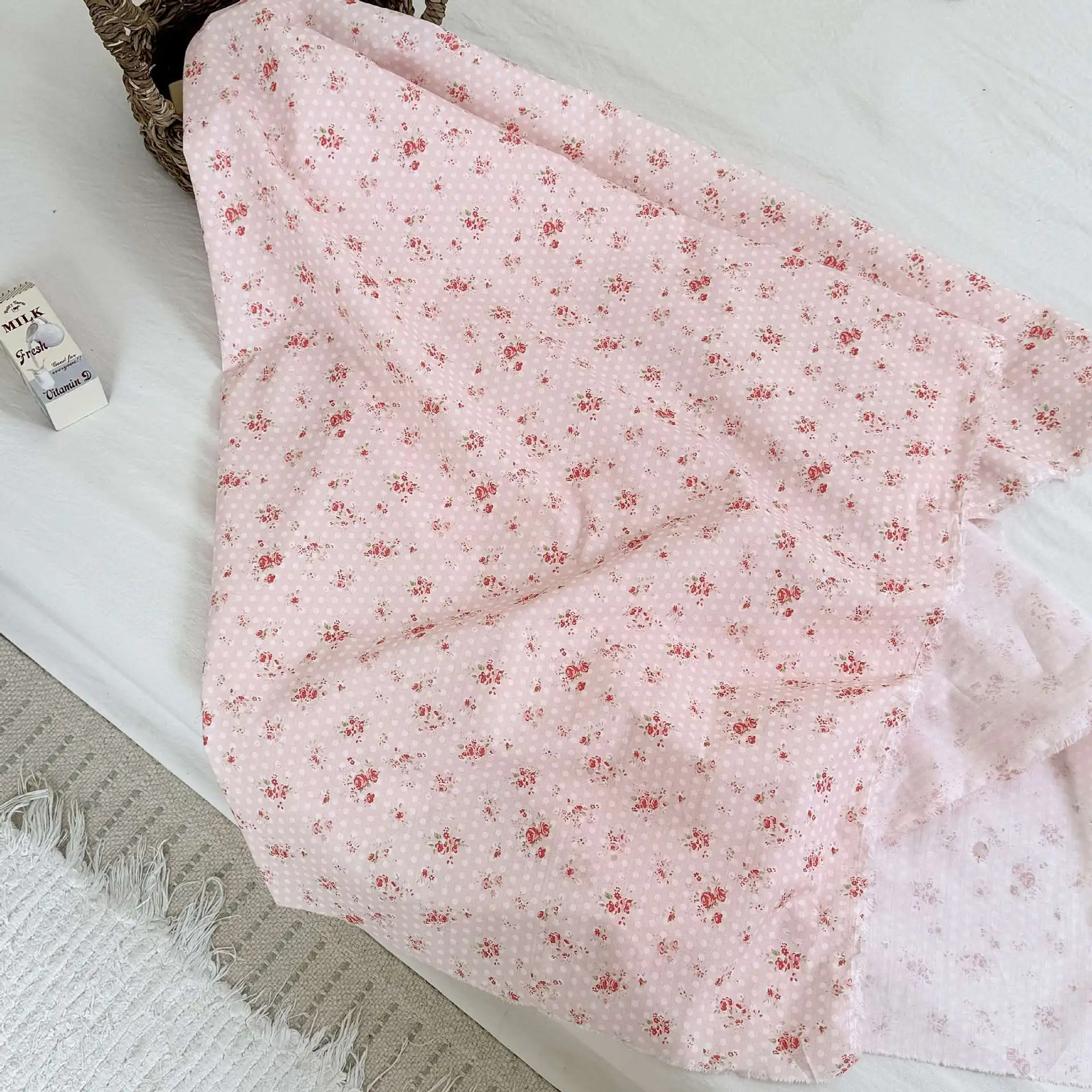 Elegant Floral Cotton Fabric 4