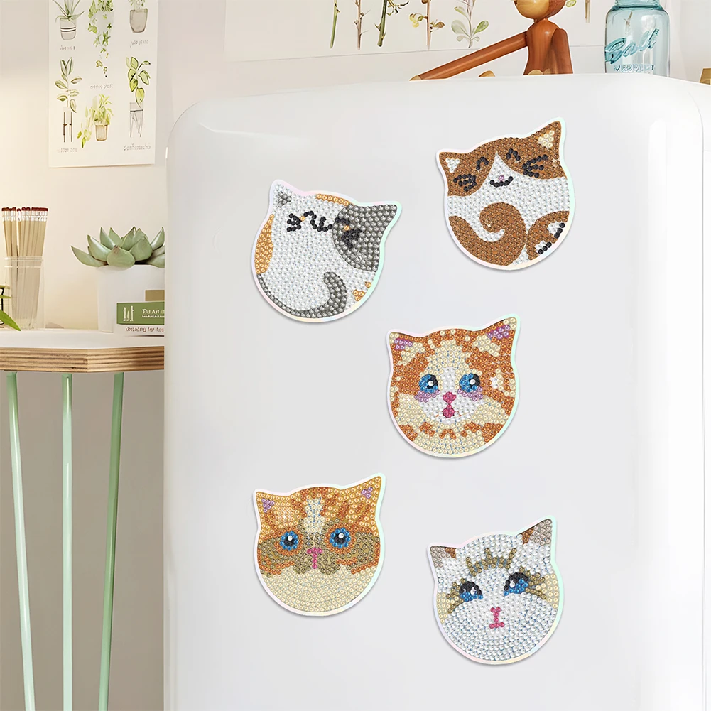 6Pcs Animal Pattern DIY Diamond Painting Fridge Magnets Crystal Sparkling Diamond Magnets Set for Refrigerator Mailbox Decor