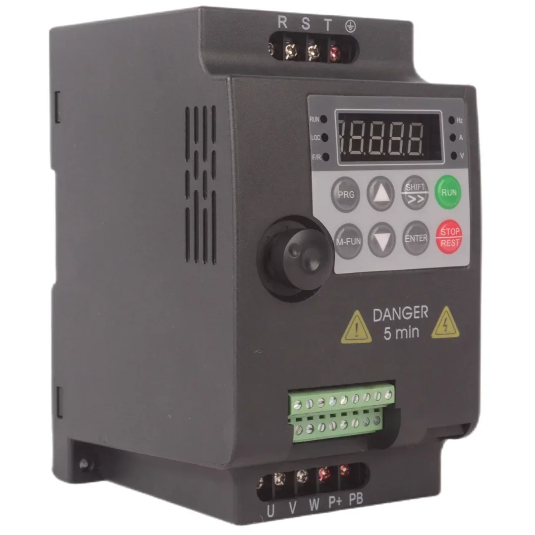 220V 380V Variable Frequency Drive Economical Converter Inverter 0.75/1.5/2.2/4/5.5KW Motor Speed Controller suswe-310