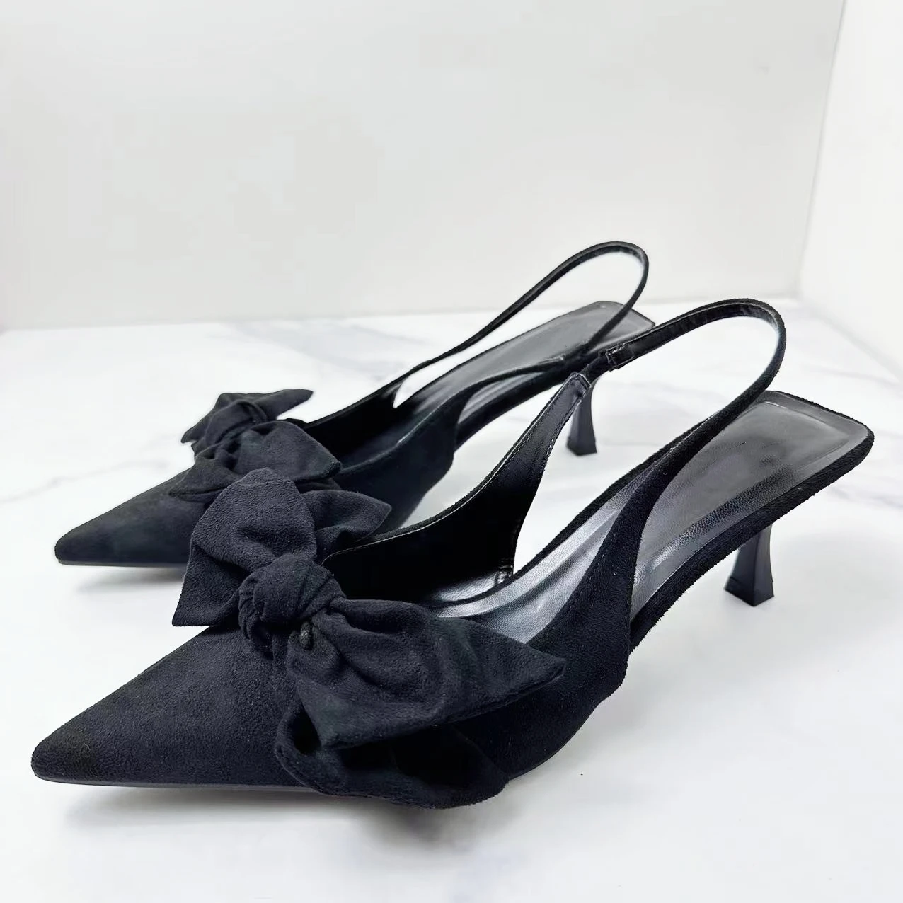 

New 2024 New Women's Shoes Summer New High-heeled Shallow-pointed Thin-heeled Elegant Bow Joker Sandals