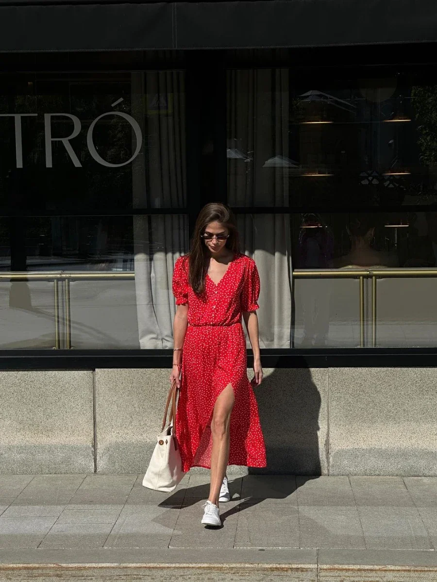 Bornladies Red polka Dot Dress Women Summen Loose V-Neck Fashionable And Chic Office Lady Long Skirt Commuting Versatile Dress