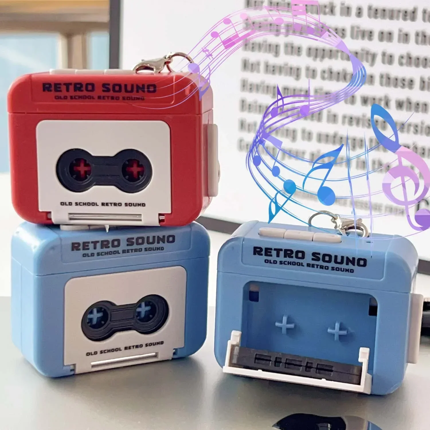 Vintage Tape Recorder Couple Gift Keychain Mini Recordable Mini Retro Cassette Recorder Classic Fun Red and Blue Couple Gifts