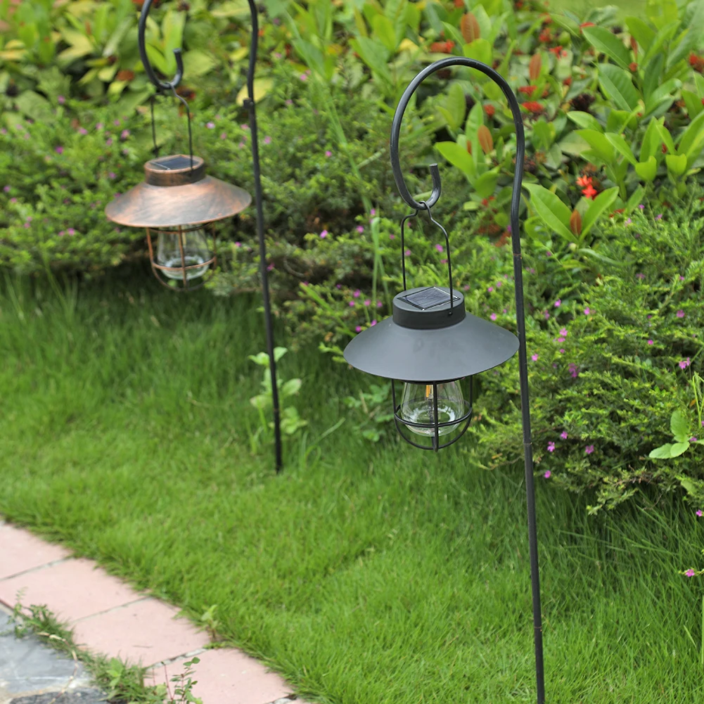 Solar Retro Camping Lantern Waterproof Vintage Night Lighting Portable Outdoor Hanging Tent LED Chandelier Light for Garden 2