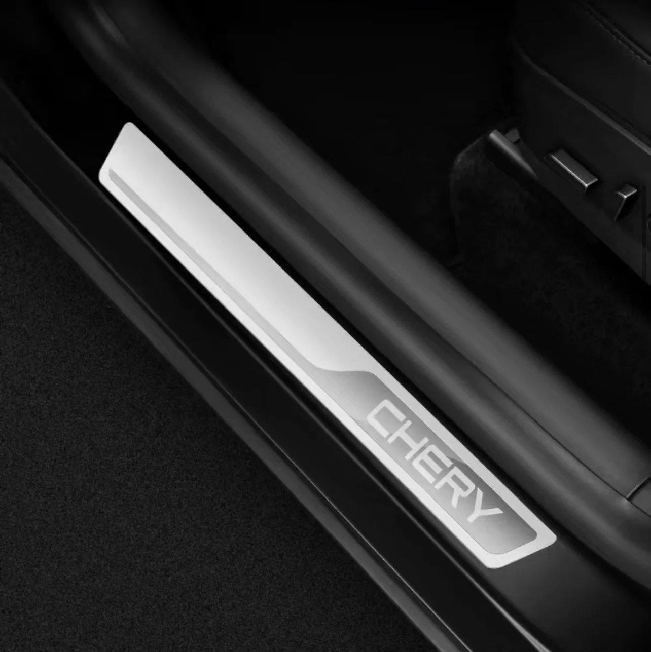 

Ультратонкая Модифицированная Накладка на порог для Chery Tiggo 7/8 Pro/Max