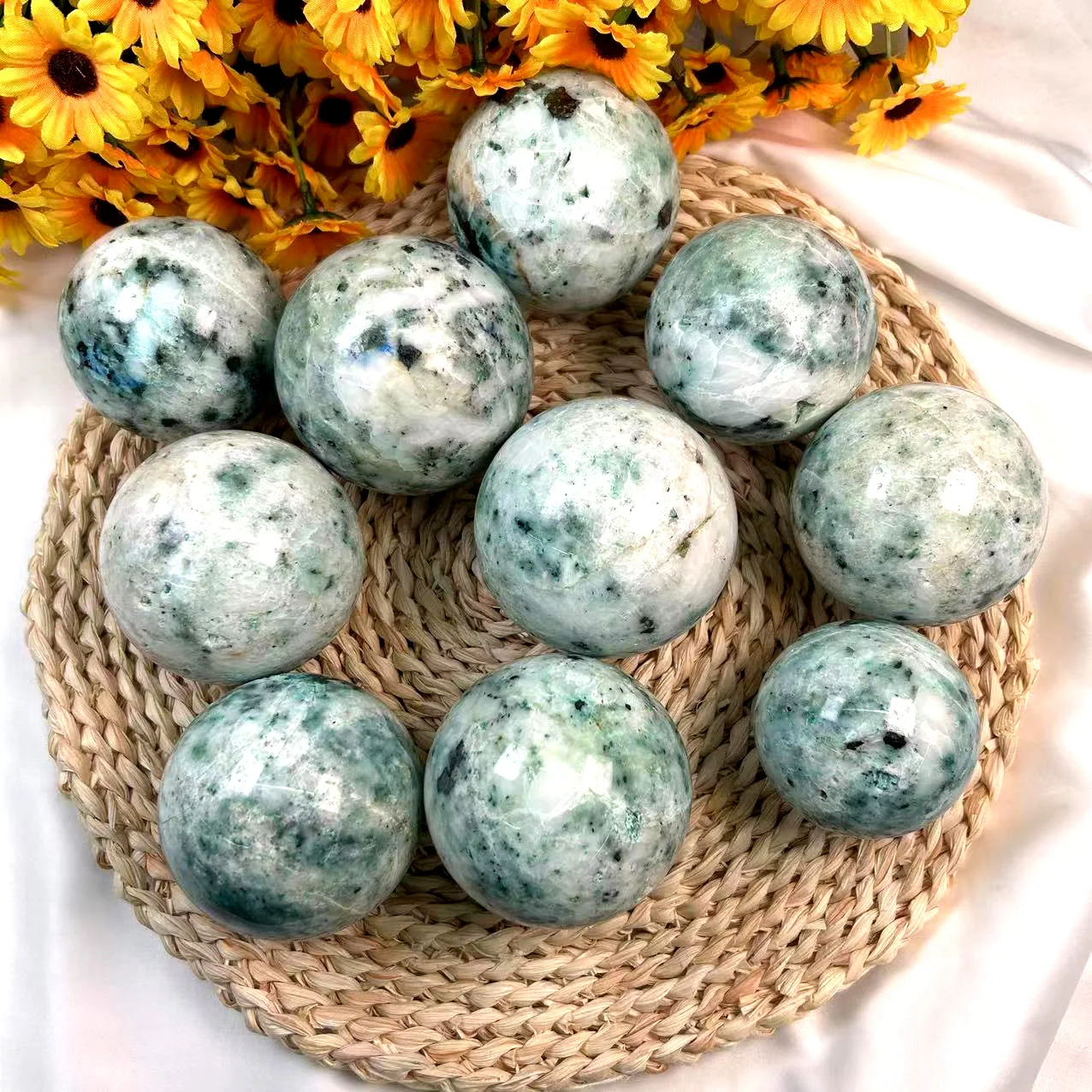 

Natural Chrysocolla Sphere Ball Phoenix Healing Gemstone For Fengshui Home Decoration