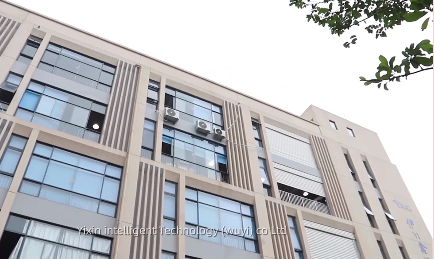 S7f837189ef1e4b3f8a19f0f519ecac68A