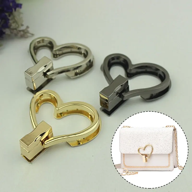 

Fashion Heart Shape Bag Lock Clasp Metal Turn Lock Buckles For DIY Handbag Shoulder Bag Purse Handbag Hardware Bag Accessories