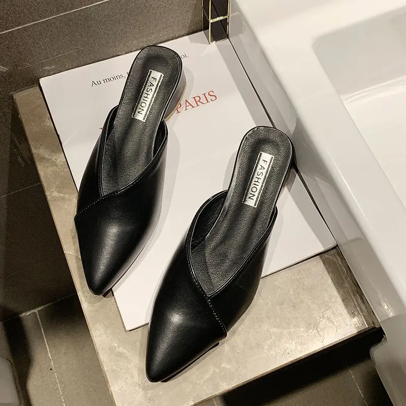 Sandals Pointed Toe Shoes for Women 2025 Black Woman Slippers Low