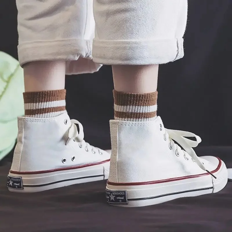 1970s high-top-White