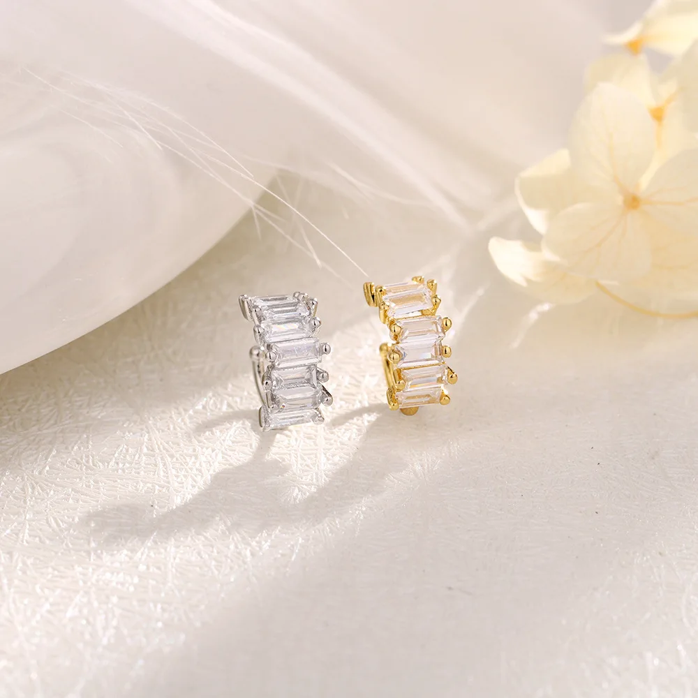 Ear Clip Earrings A Girl 1Pcs Irregular Square Zircon for Women Geometry Ear Cuff Party Fashion Silver Color Jewelry Gifts