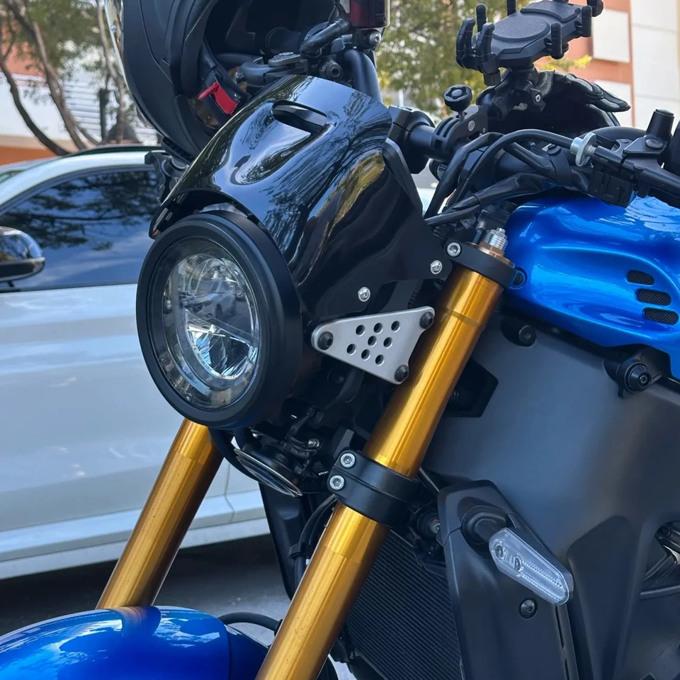 Griglia Proteggi Faro Anteriore In Nero Opaco Per Yamaha XSR900 2022-2023, Copertura Con Design Originale
