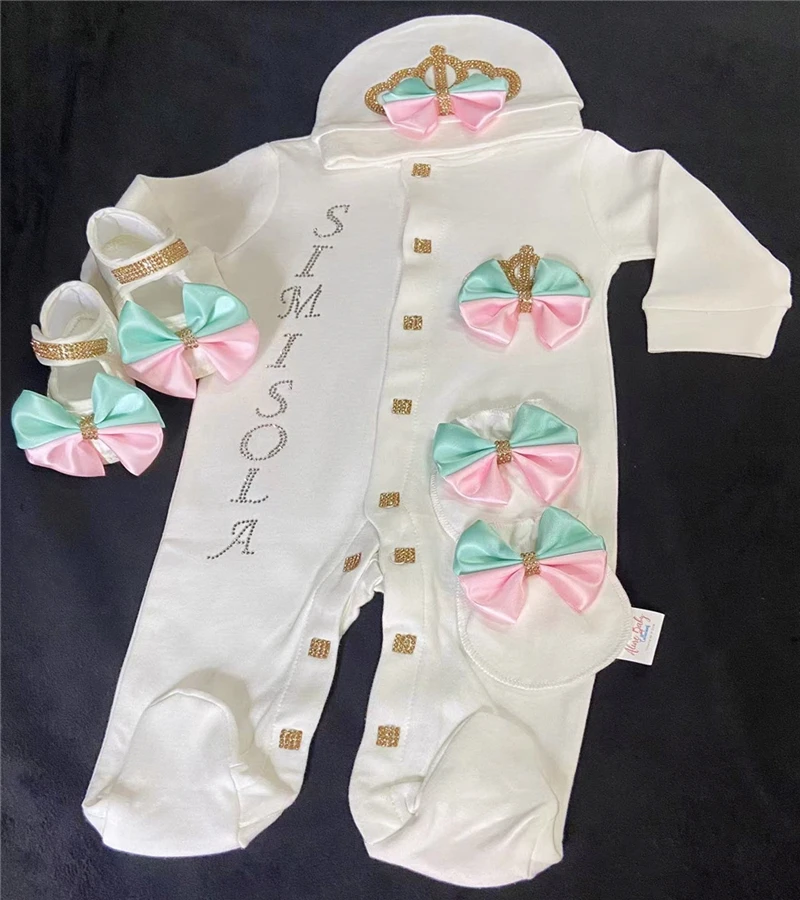 Abbigliamento e accessori per neonati all'ingrosso - IT