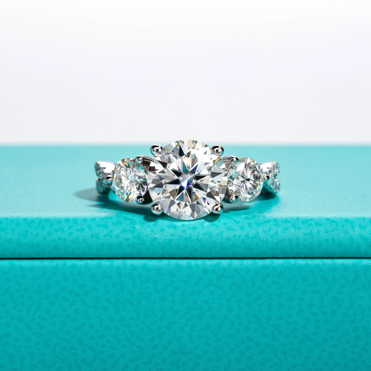アクセサリー agnona AnuJewel 0.5ct D Color Moissanite Bezel Engagement Ring 925