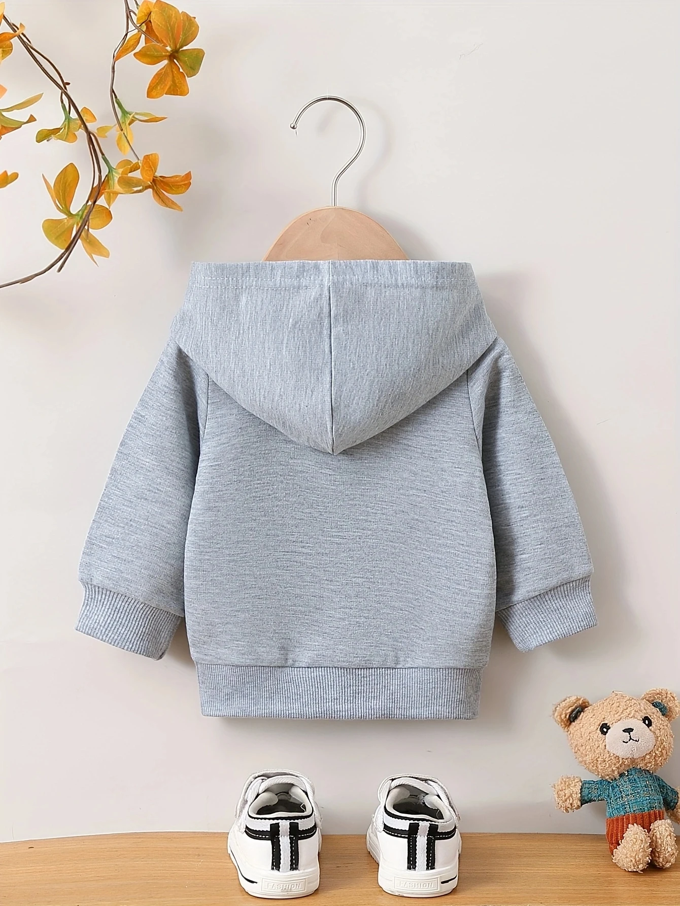 Autumn And Winter Baby Boy Round Neck Long Sleeved Casual Cute Cartoon Hoodie Suitable For Ages 1-2
