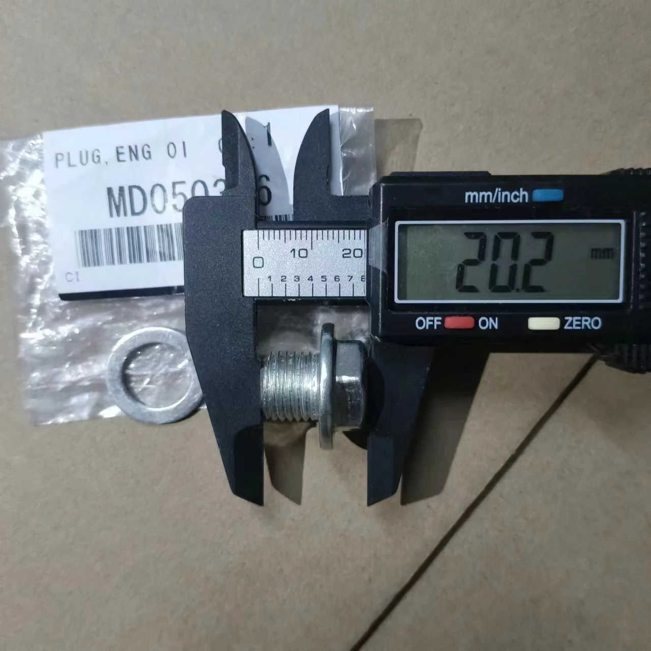 A ABSOPRO 2 Set M14x1.5 Bouchon Vidange D'Huile Moteur Avec Joint MD050316 Pour Mitsubishi Outlander 2003-2016