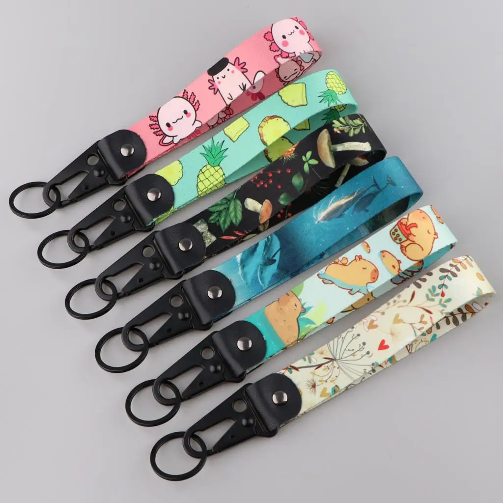 

Cartoon Capybara Keychain for Women Men Cute Key Tags Short Lanyard for Keys Phone Straps Key Pendant Car Motorcycle Accessories